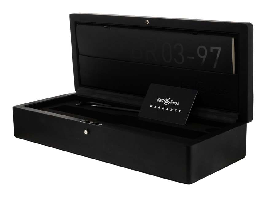 Bell and Ross Aviation BR0397-BL-SI/SCA Image 4